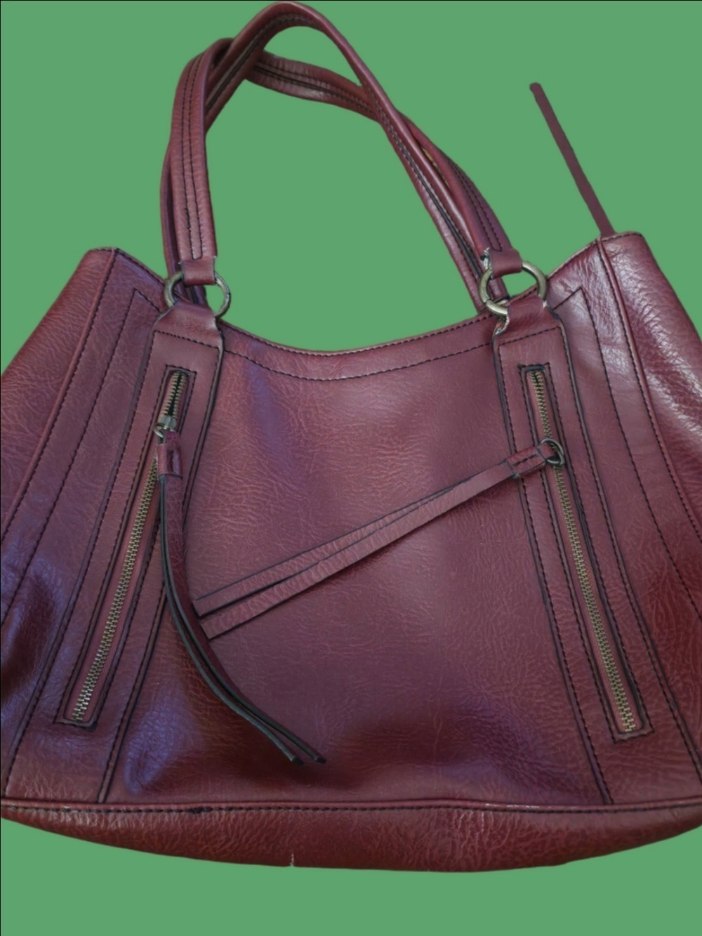 4/$67 Deal! Vintage Women's Burgundy Shoulder Bag with Dual Zipper Accents